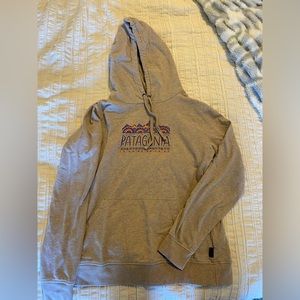 Patagonia sweatshirt